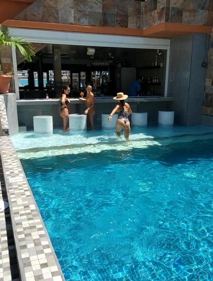 Island Magic Beach Resort Caye Caulker Exterior foto